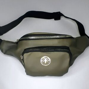 Deluxity Fanny Pack